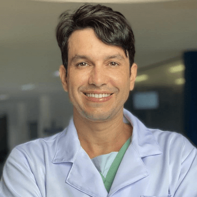 Dr. Rodrigo Almeida